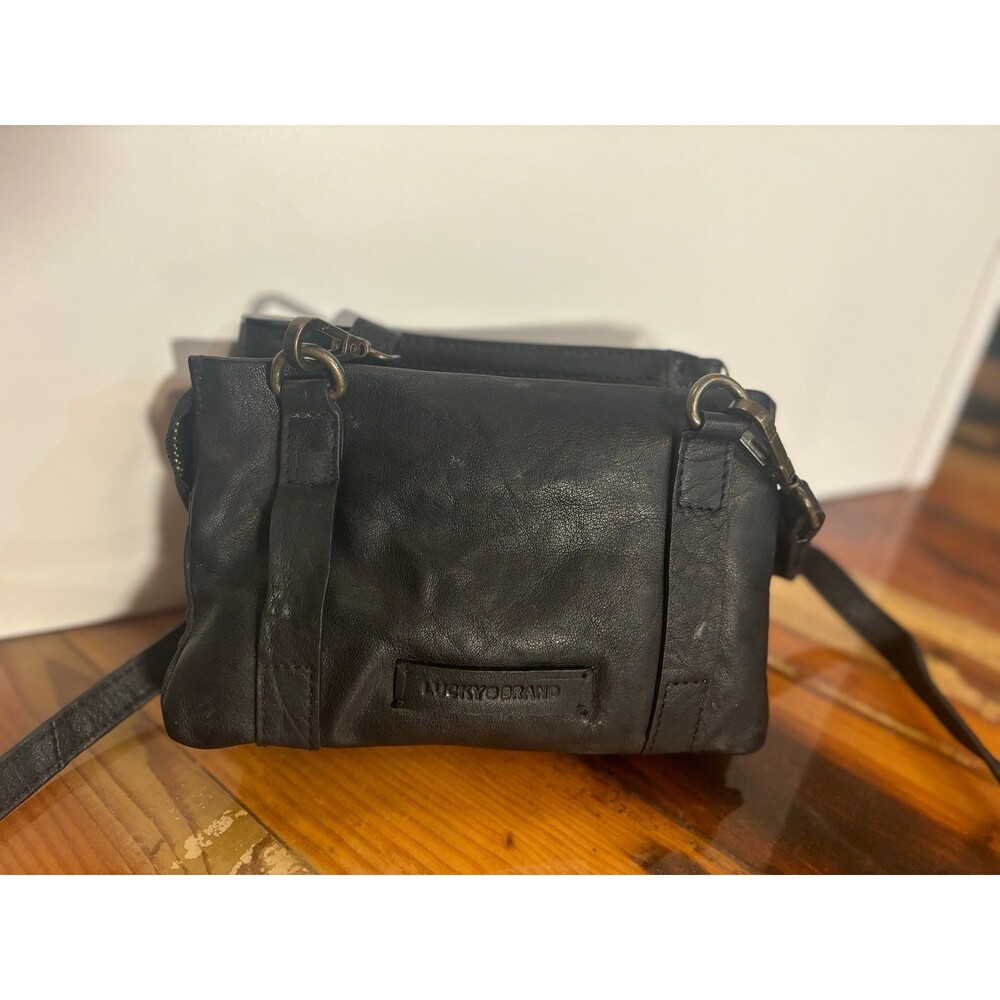 Lucky brand leather purse